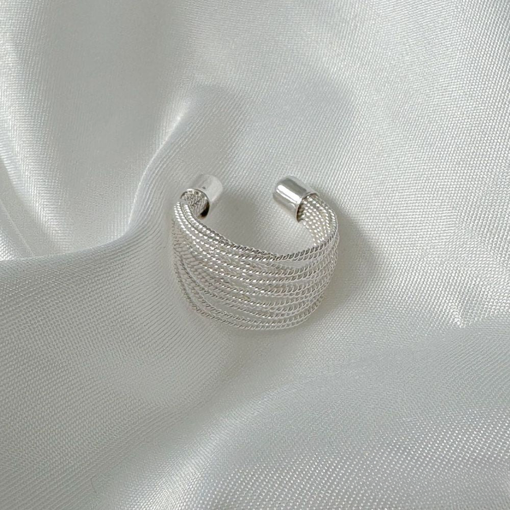 Un anello che si abbina a qualsiasi outfit