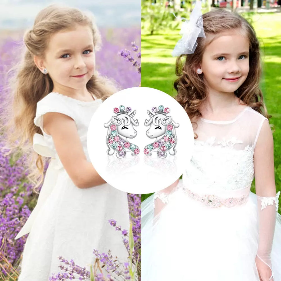 orecchini sul tema dell'unicorno