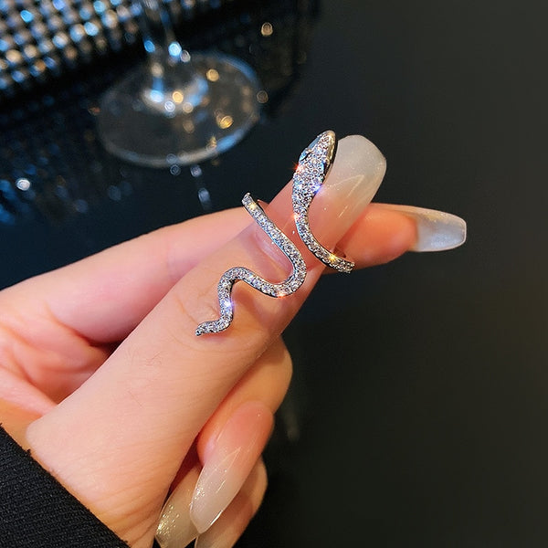 Anello con disegno Serpente