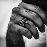 Vista ravvicinata dell'avvolgimento dell'anello del serpente